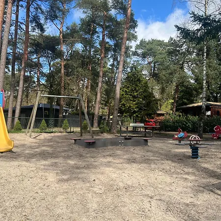 假日公园 Kindvriendelijk Chalet Alpina Op De Veluwe Doornspijk