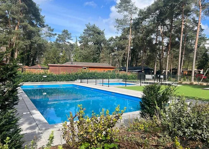 假日公园 Kindvriendelijk Chalet Alpina Op De Veluwe Doornspijk
